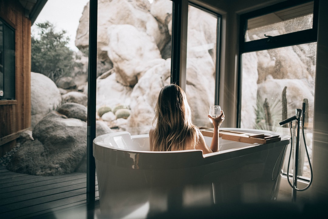 Indulge in Bliss: How to Create a Relaxing Bath Experience with Natural Ingredients
